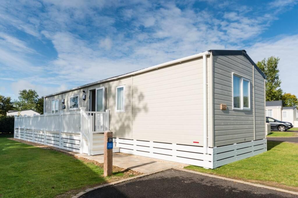 The Warren South Cerney Exterior foto